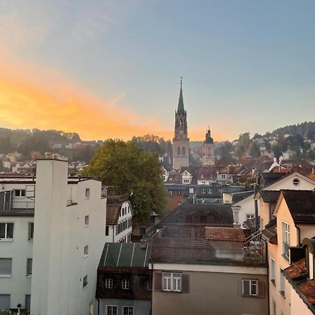 Central Room With Amazing View St. Gallen Bagian luar foto