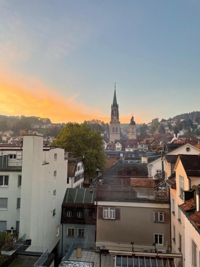 Central Room With Amazing View St. Gallen Bagian luar foto